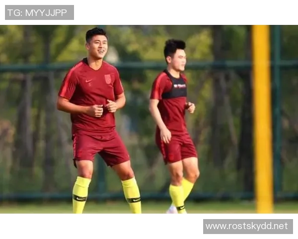 足球明星青黄不接的原因分析与未来发展趋势探讨